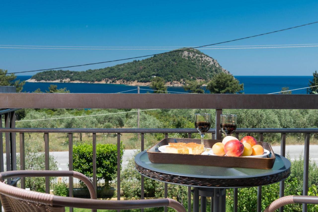 Pension Sotiria Коинира Экстерьер фото
